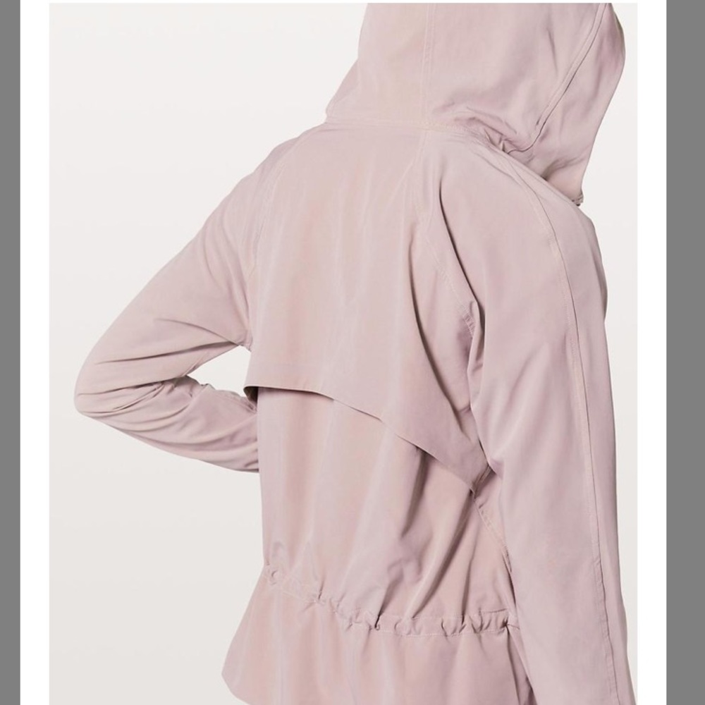 Pack It Up lululemon lightweight jacket